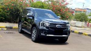 Jual bekas Promo Ford Everest Titaniun 2024 murah,lokasi di Banten