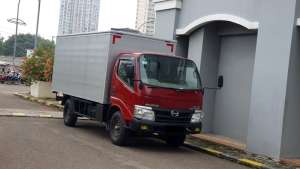 Jual bekas Promo Hino Dutro 2015 murah,lokasi di Banten