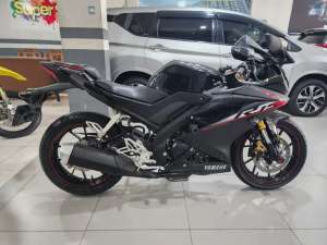 Jual bekas R15 VVA 2020PUTRA TUNGGAL MOTOR,lokasi di Cigombong