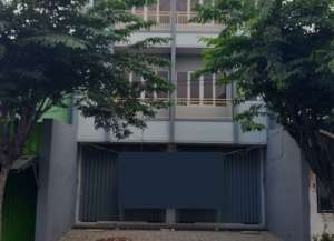 Raya Demak lokasi di kedungdoro, tersedia melalui melalui situs Lamudi