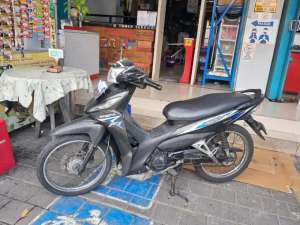 Jual bekas Revo FI 2019 nego tipis,lokasi di Denpasar Utara