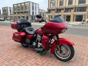 Jual bekas ROADGLIDE ULTRA 2012 FULL PAPER,lokasi di Duren Sawit