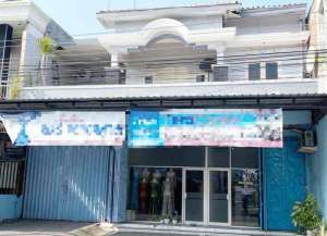 Ruko Bagus dan Strategis lokasi di gumulan, tersedia melalui melalui situs Lamudi