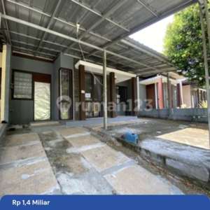 Rumah 1 Lantai Siap Huni Dekat Ke Jungleland Di Cluster The Breeze Sentul City Bogor , tersedia melalui melalui situs Rumah123