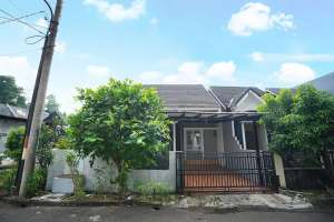 Rumah 1 Lt Minimalis 15 Menit ke Gerbang Tol Jelupang Siap KPR J-10461 lokasi di Serpong Utara, tersedia melalui melalui situs Olx