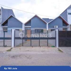 Rumah 12 Menit ke Gerbang Tol Limo 2 Siap Huni Dibantu KPR J-36869 , tersedia melalui melalui situs Rumah123