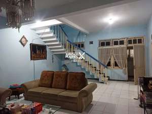 Rumah 2 Lantai di Kedawung Lowokwaru Kota Malang lokasi di Blimbing, tersedia melalui melalui situs Olx