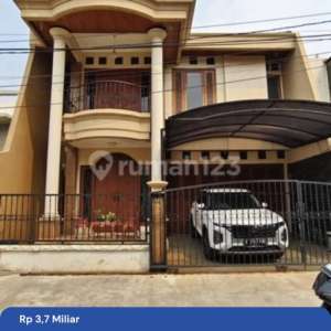 Rumah 2 Lantai di Komplek BPP Teknologi Kembangan , tersedia melalui melalui situs Rumah123