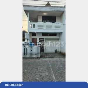 Rumah 2 Lantai di Simo Sidomulyo Sawahan, Surabaya , tersedia melalui melalui situs Rumah123