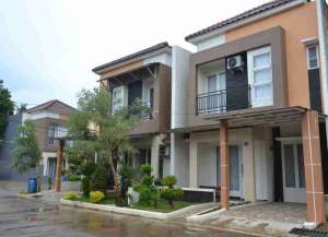 Rumah 2 Lantai Mewah Strategis Bebas Banjir Bisa KPR FRJ KOTA BEKASI lokasi di ",
          price: `1381000000`,
          currency: `IDR`
    };


    let pageData = {
        viewPhoneModalField: , tersedia melalui melalui situs Lamudi