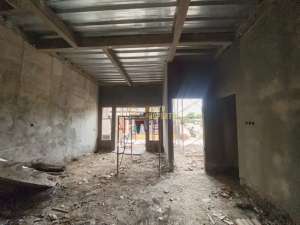 RUMAH 2 LANTAI SEMI FURNISH MODERN DI DEKAT RINGROAD MAGUWO lokasi di Kalasan, tersedia melalui melalui situs Olx