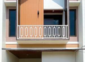 Rumah 2 Lt SHM Hadap Timur 10 Mnt ke Plaza Taman Harapan Baru J-38437 lokasi di harapan-indah, tersedia melalui melalui situs Lamudi