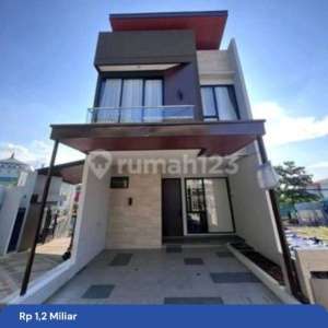 Rumah 2lantai Full Bata Merah Deket McD CipayungLrt Ciracas , tersedia melalui melalui situs Rumah123