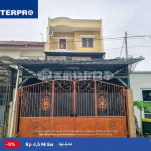 Rumah 3 Lantai Dijual Duri Kepa SHM - LT 169m2 , tersedia melalui melalui situs Rumah123