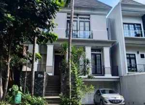 Rumah 3lt di Cluster Asoka Jl Mimosa VII Pasar Minggu Jakarta Selatan lokasi di pasar-minggu, tersedia melalui melalui situs Lamudi