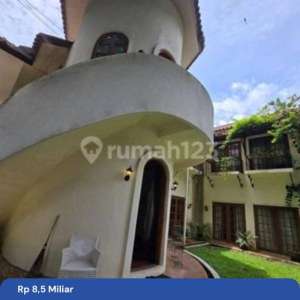 Rumah Artistik Sejuk Sayap Ciumbuleuit Hegarmanah Bandung , tersedia melalui melalui situs Rumah123