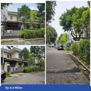 Rumah Asri Di Mampang Prapatan, Jakarta Selatan , tersedia melalui melalui situs Rumah123