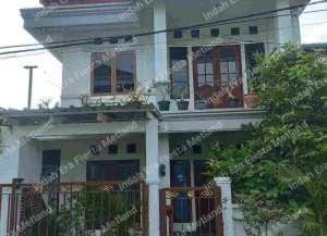 Rumah Bagus 2 lantai kelapa dua Tangerang lokasi di curug-1, tersedia melalui melalui situs Lamudi