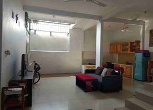 Rumah Bagus di Cluster Elite Kediri lokasi di ",
          price: `1600000000`,
          currency: `IDR`
    };


    let pageData = {
        viewPhoneModalField: , tersedia melalui melalui situs Lamudi