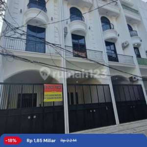 Rumah Bagus Di Teluk Gong Lokasi Strategis , tersedia melalui melalui situs Rumah123