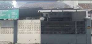 Rumah Bagus Siap Huni Pinggir Jalan 2 Mobil bisa utk Usaha di Condet lokasi di Kramat Jati, tersedia melalui melalui situs Olx