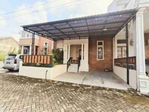 Rumah Bagus Siap Huni Sapphire Village Dekat Ke Unsoed lokasi di Purwokerto Utara, tersedia melalui melalui situs Olx