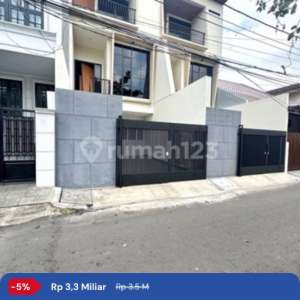 Rumah Baru 3 Lantai Bagus Megah Strategis Tomang Jakarta Barat , tersedia melalui melalui situs Rumah123