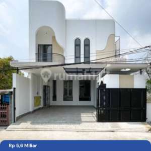 Rumah Baru 3 Lantai Di Komplek Kft Cengkareng Barat. Jak Barat , tersedia melalui melalui situs Rumah123