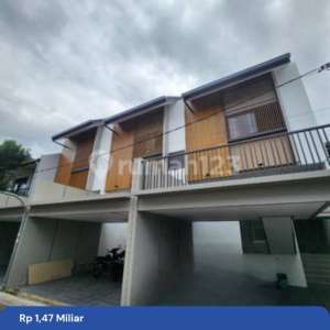 Rumah Baru Di Sekelimus Buahbatu Kota Bandung Dekat Rs Mayapada , tersedia melalui melalui situs Rumah123