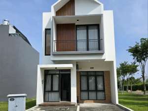 RUMAH BARU GRESS SUVADIVA PAKUWON CITY, FULL FURNISHED lokasi di Sukolilo, tersedia melalui melalui situs Olx