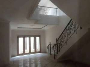 RUMAH BARU MEWAH BERKELAS DALAM CLUSTER DERMAGA KLENDER JAKTIM lokasi di Duren Sawit, tersedia melalui melalui situs Olx