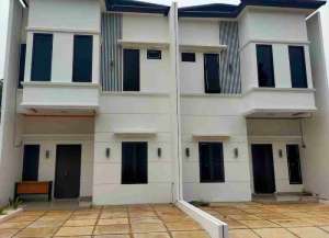 Rumah baru siap huni dekat tol bebas banjir cluster Jatiluhur Jatiasih Bekasi kot cin lokasi di ",
          price: `950000000`,
          currency: `IDR`
    };


    let pageData = {
        viewPhoneModalField: , tersedia melalui melalui situs Lamudi