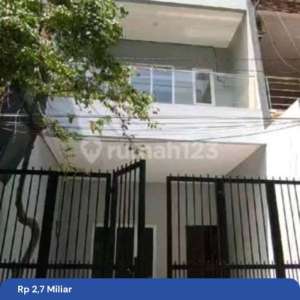 Rumah Baru Teluk Gong 3.5 Lantai Cantik Siap Huni , tersedia melalui melalui situs Rumah123