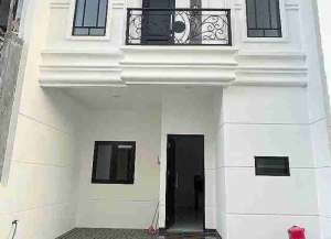 Rumah Baru Townhouse di Condet Strategis Dekat PGC Cililitan, Unindra, TB. Simatupang, Toll Cawang lokasi di ",
          price: `0`,
          currency: `IDR`
    };


    let pageData = {
        viewPhoneModalField: , tersedia melalui melalui situs Lamudi