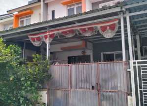 Rumah bojong cengkareng 6x13 ada 2 lantai lokasi di ",
          price: `1050000000`,
          currency: `IDR`
    };


    let pageData = {
        viewPhoneModalField: , tersedia melalui melalui situs Lamudi