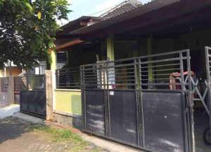 Rumah Bukit Tidar Karangbesuki Sukun Malang lokasi di ",
          price: `575000000`,
          currency: `IDR`
    };


    let pageData = {
        viewPhoneModalField: , tersedia melalui melalui situs Lamudi