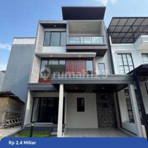 Rumah Cantik Brand New Atlanta Gading Serpong Bisa Kpr 3 Lantai , tersedia melalui melalui situs Rumah123
