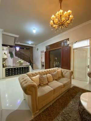 RUMAH CANTIK PURWOKERTO DEKAT STASIUN FULLY FURNISHED lokasi di Purwokerto Barat, tersedia melalui melalui situs Olx