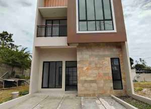 Rumah Cluster 2 Lt Siap Huni Dp 5 Juta All in 20 menit ke Stasiun Serpong lokasi di ",
          price: `820000000`,
          currency: `IDR`
    };


    let pageData = {
        viewPhoneModalField: , tersedia melalui melalui situs Lamudi