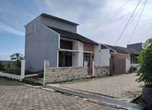 Rumah cluster Siap huni di cangkuang bandung murah strategis 8 menit exit tol soroja lokasi di ",
          price: `450000000`,
          currency: `IDR`
    };


    let pageData = {
        viewPhoneModalField: , tersedia melalui melalui situs Lamudi
