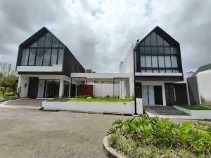 Rumah Dago nuansa villa sejuk Bandung utara lokasi di Dago, tersedia melalui melalui situs Olx