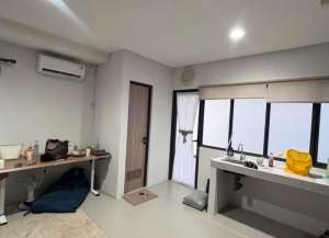 Rumah Dekat Kawasan PendidikanMall di Cendana Parc North Lippo Karawaci Tangerang lokasi di curug-1, tersedia melalui melalui situs Lamudi