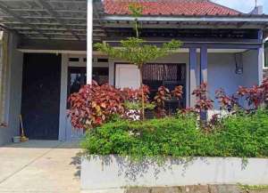 Rumah di Bogor Barat siap huni KPR strategis exit tol Bogor dan kebun Raya Bogor kota Bogor lokasi di bogor-tengah, tersedia melalui melalui situs Lamudi