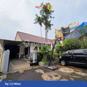 Rumah Di Cilandak Fatmawati Dalam Kompleks Dekat Ke Pondok Indah , tersedia melalui melalui situs Rumah123