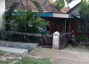 Rumah di jalan Raya Pantura, Pegambiran, Kota Cirebon lokasi di lemahwungkuk, tersedia melalui melalui situs Lamudi