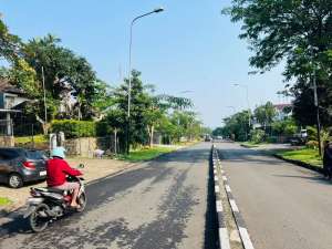 Rumah Di Jalan Utama Boulevard Di Perumahan Villa Duta Bogor Timur lokasi di Bogor Timur - Kota, tersedia melalui melalui situs Olx