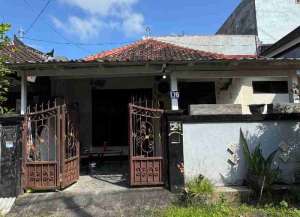 Rumah di Jimbaran Bali lokasi Strategis lokasi di ",
          price: `900000000`,
          currency: `IDR`
    };


    let pageData = {
        viewPhoneModalField: , tersedia melalui melalui situs Lamudi