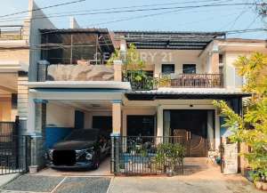 Rumah Di Komplek Arcadia, Pegangsaan Dua, Kelapa Gading lokasi di kelapa-gading, tersedia melalui melalui situs Lamudi