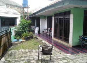 Rumah di Kunciran Mas Permai Pinang Tangerang Kota lokasi di ",
          price: `2000000000`,
          currency: `IDR`
    };


    let pageData = {
        viewPhoneModalField: , tersedia melalui melalui situs Lamudi