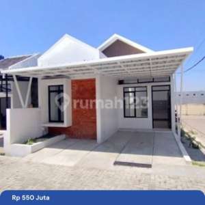 Rumah di Lembang Siap Huni Dkt Pasar Parongpong Lembang Park Zoo , tersedia melalui melalui situs Rumah123